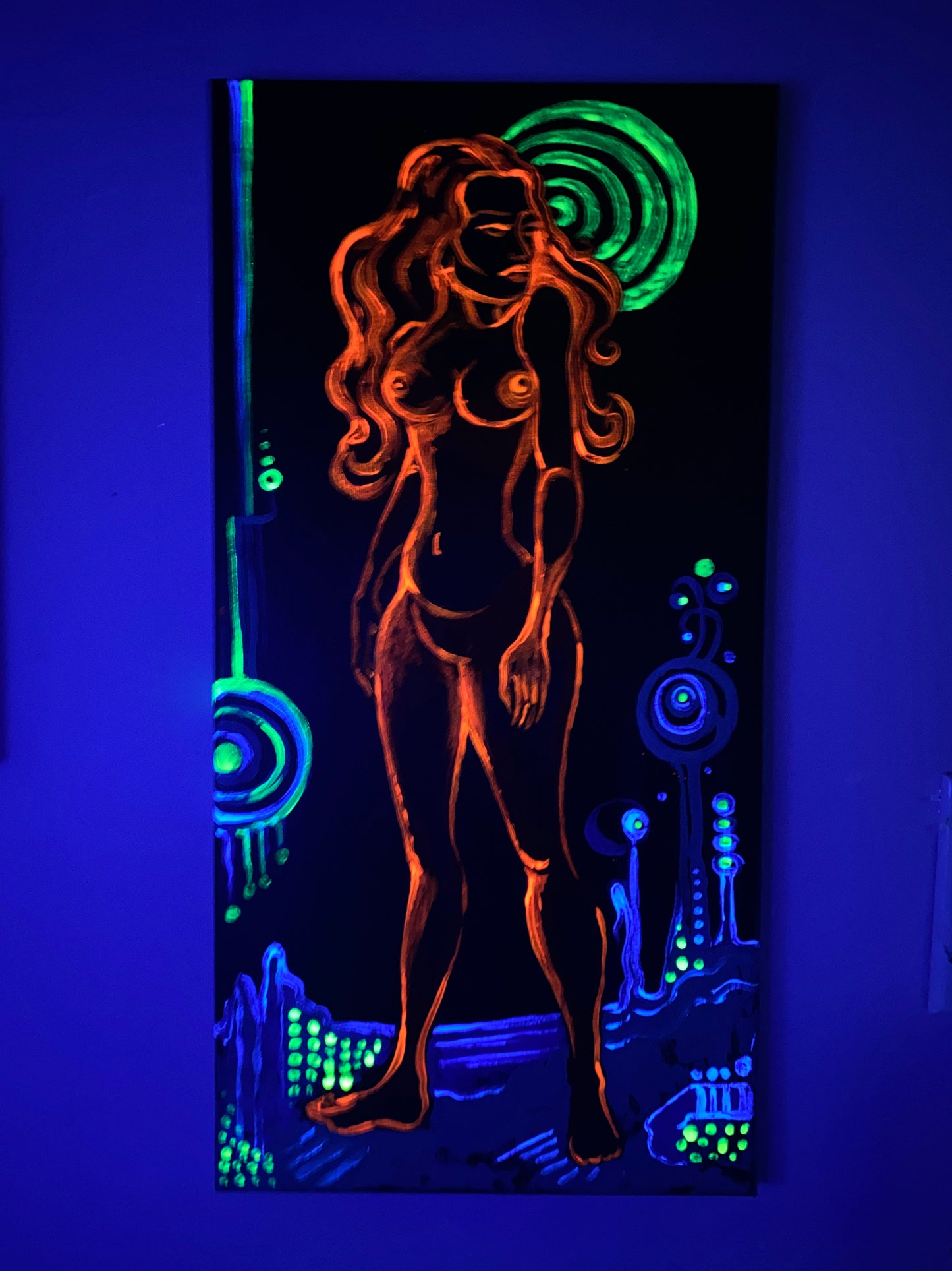 "Cosmic Muse" under the UV LIGHT